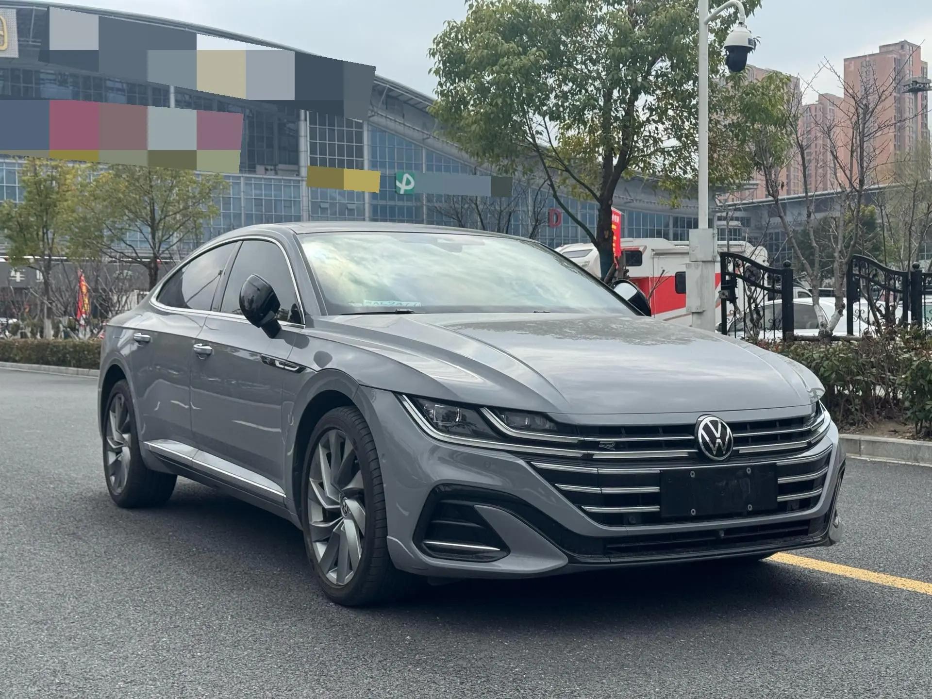 FAW-Volkswagen CC 2021 model 380TSI Striking Edition 2