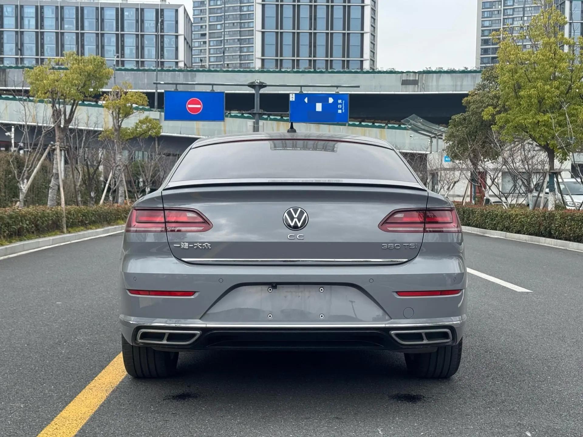 FAW-Volkswagen CC 2021 model 380TSI Striking Edition 6