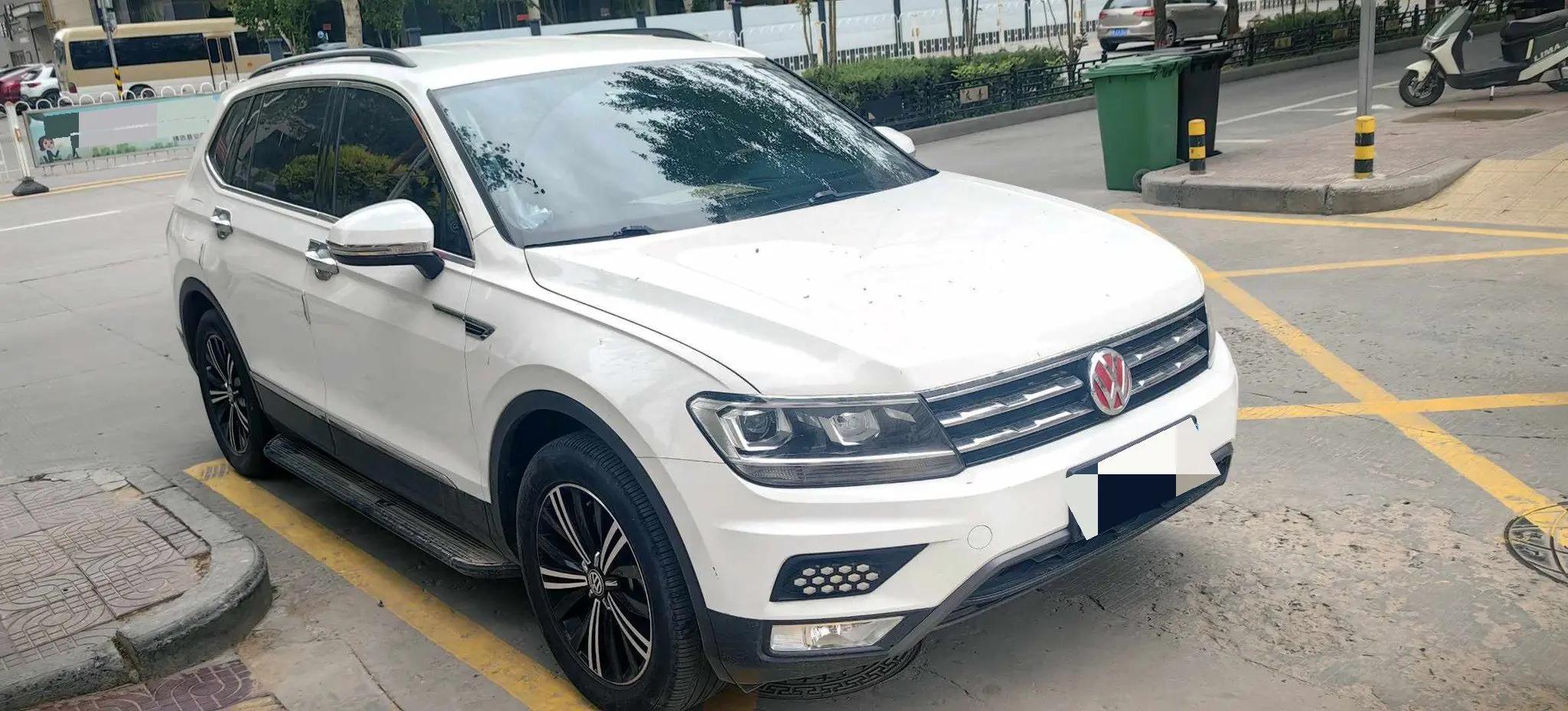 Tiguan L 2020 330TSI Automatic Two-Drive Fashion Edition Country VI 2