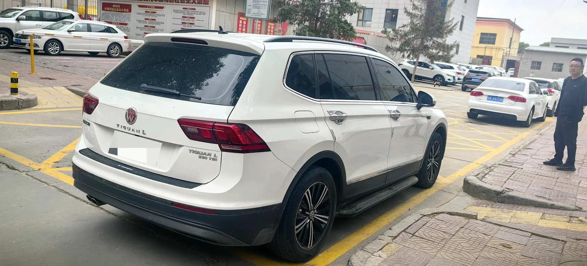 Tiguan L 2020 330TSI Automatic Two-Drive Fashion Edition Country VI 3