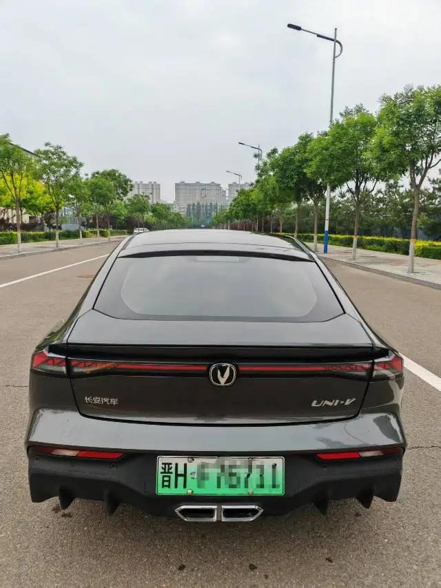 ChangAn 2024 UNI-V Smart Electric iDD 1.5 CVT Blue Whale 136km Intelligent Supreme Edition Automatic 8