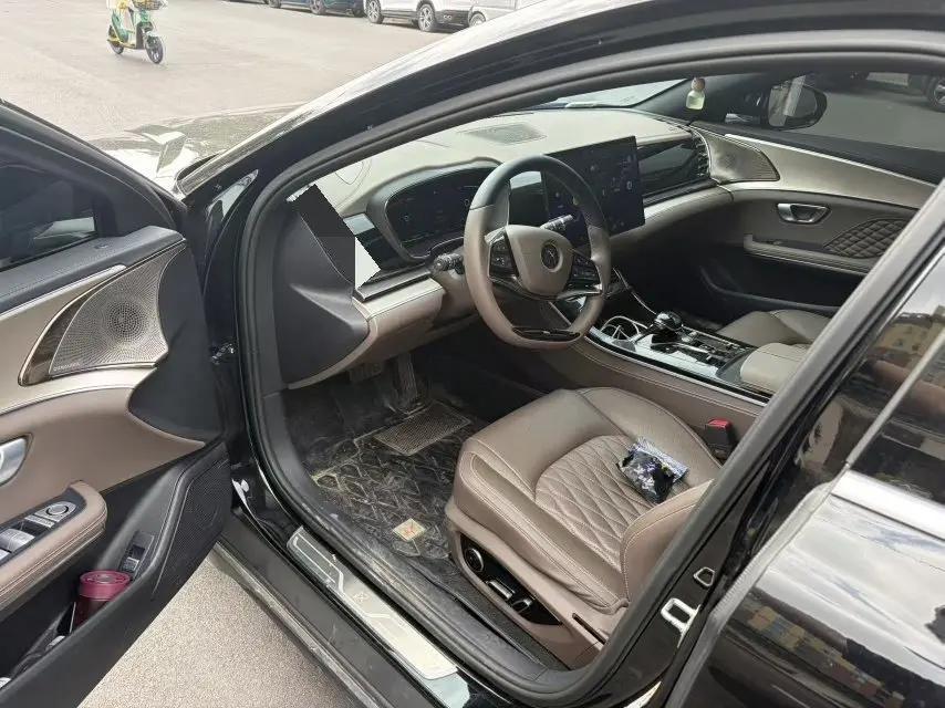 BYD 2023 Han DM-i 1.5T CVT Champion Edition 121KM Prestige Automatic 3
