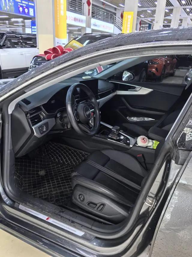 Audi A5 2021 model Sportback 40 TFSI Stylish Elegant Version 2