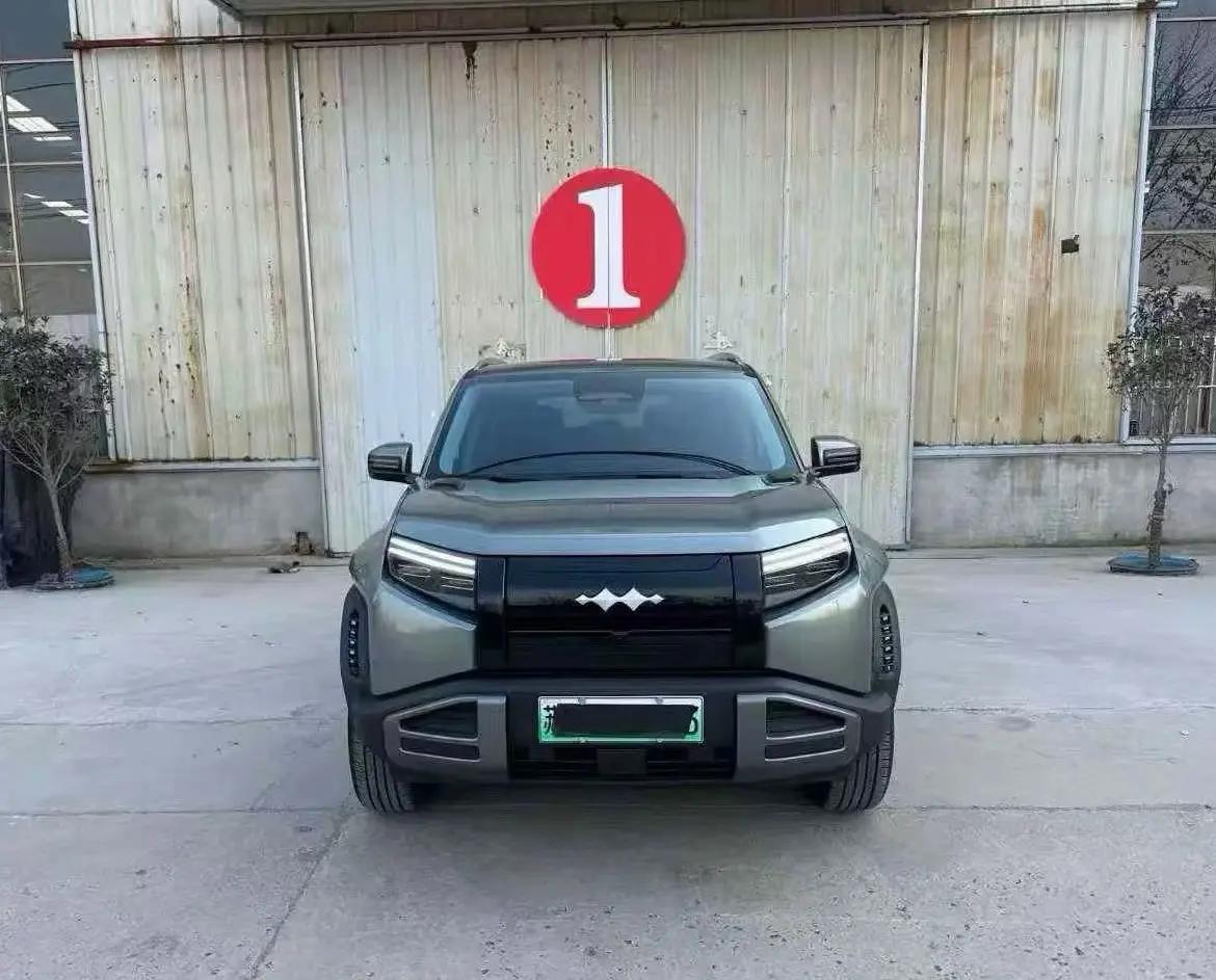 FangChengBao 2025 Titanium 3 501km Four-Wheel Drive Intelligent Driving Max Edition Automatic 2