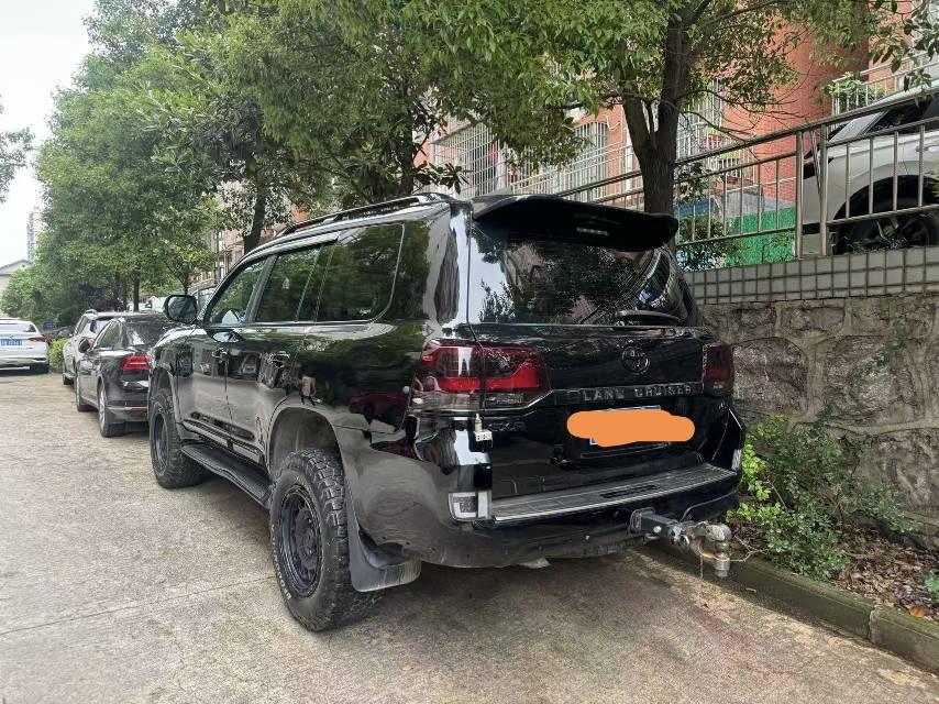 Toyota Land Cruiser (Imported) 2015 Land Cruiser 4.5T V8 Automatic Gear 8