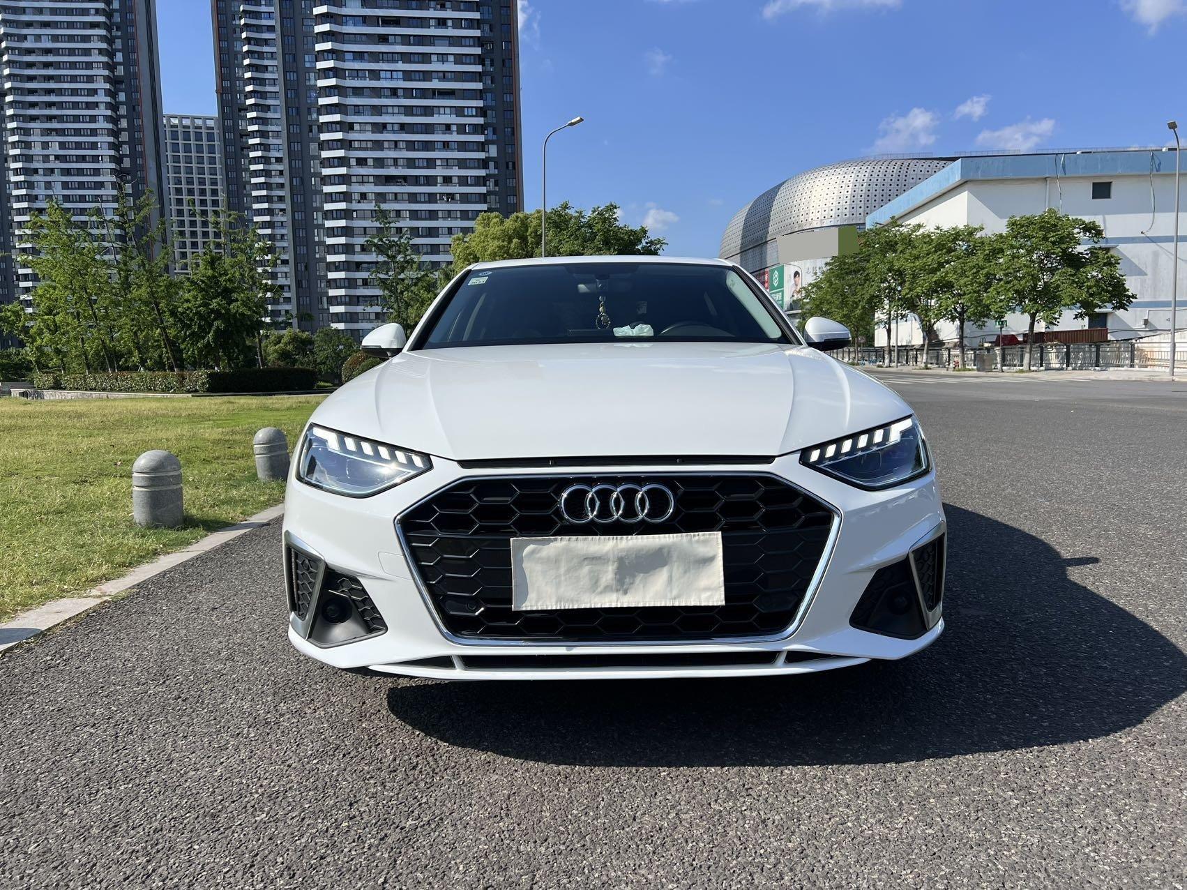 Audi A4L 2020 40 TFSI Deluxe Dynamic 2