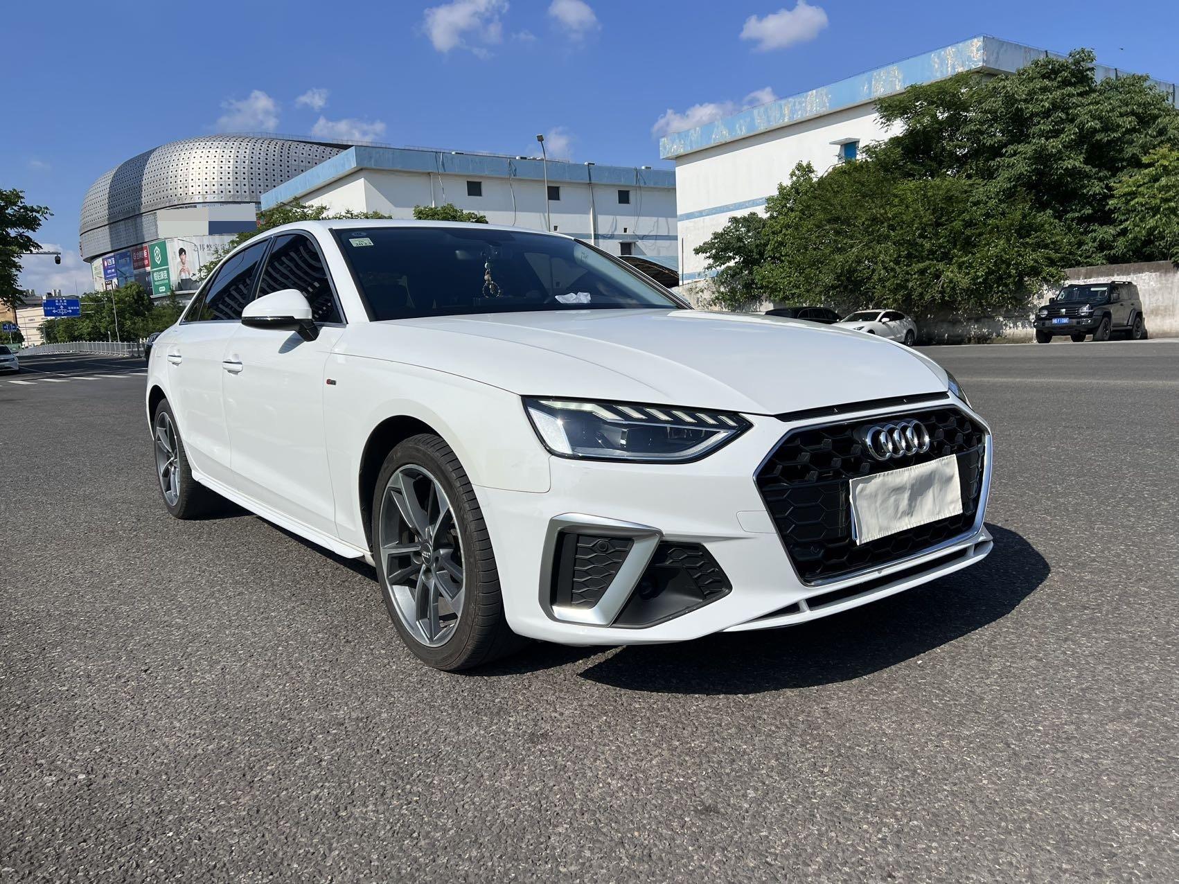 Audi A4L 2020 40 TFSI Deluxe Dynamic 3