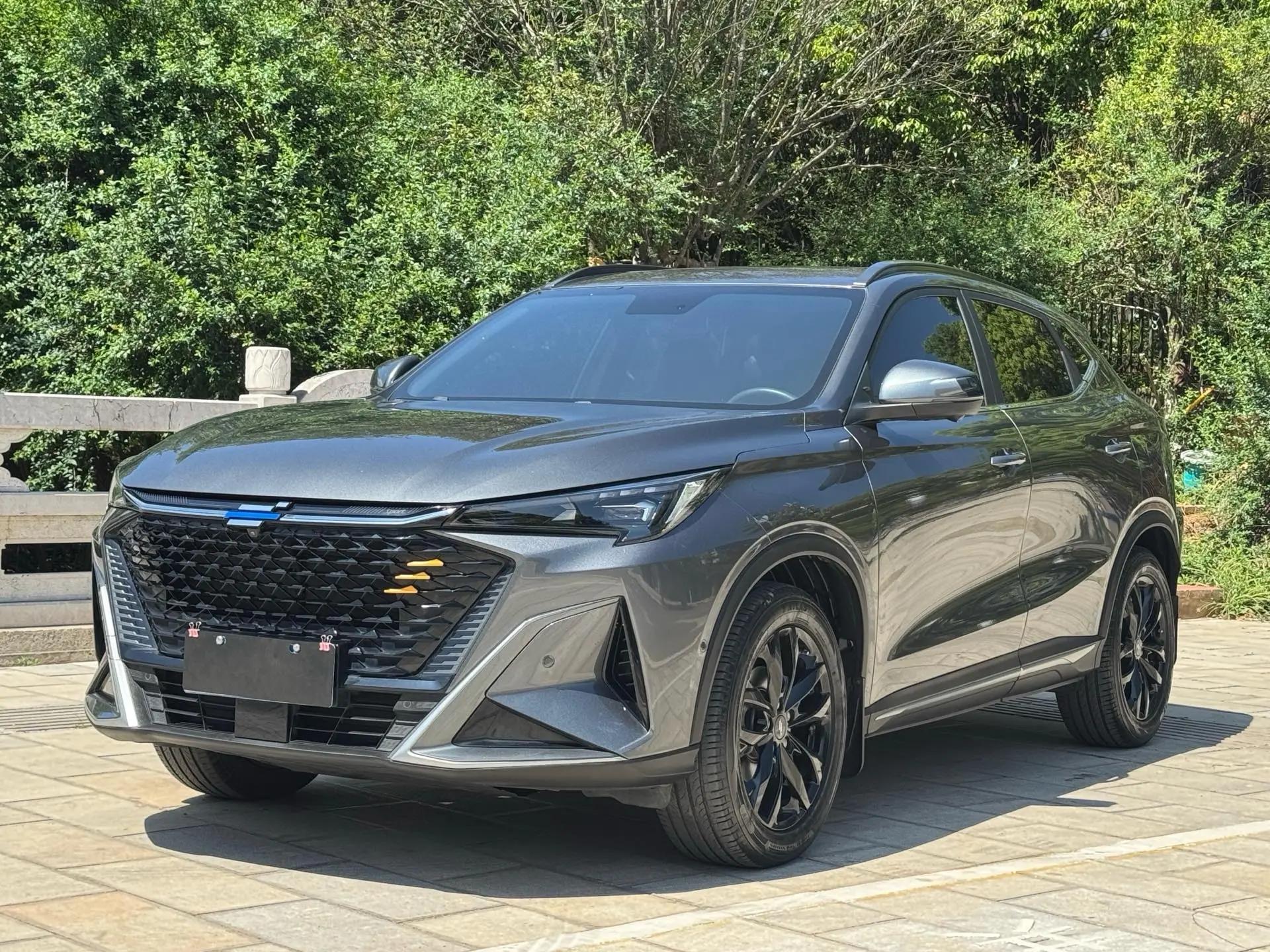 Open image lightbox: ChangAn Oshan X5 PLUS 2022 1.5T DCT Basic Model