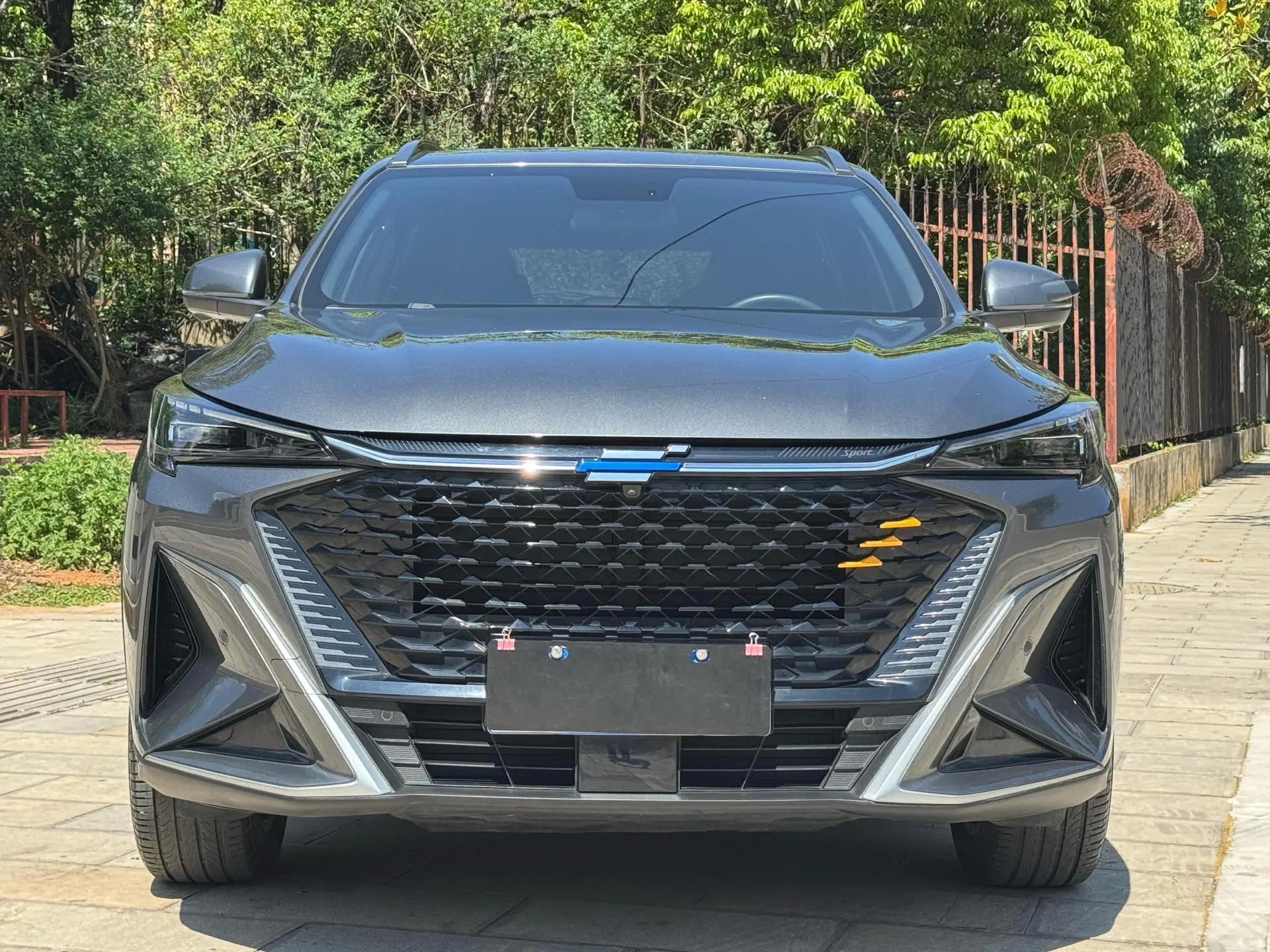 ChangAn Oshan X5 PLUS 2022 1.5T DCT Basic Model 2