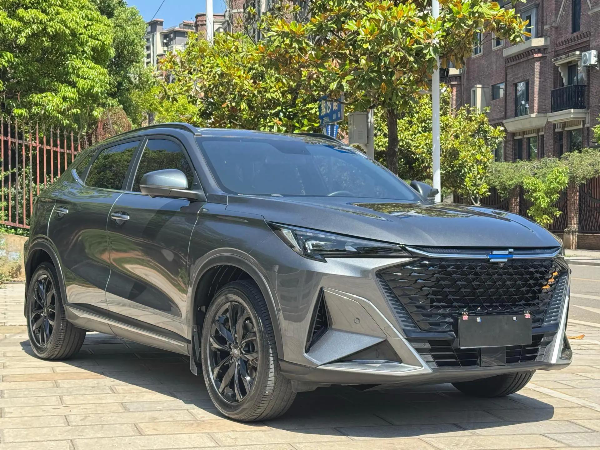 ChangAn Oshan X5 PLUS 2022 1.5T DCT Basic Model 3