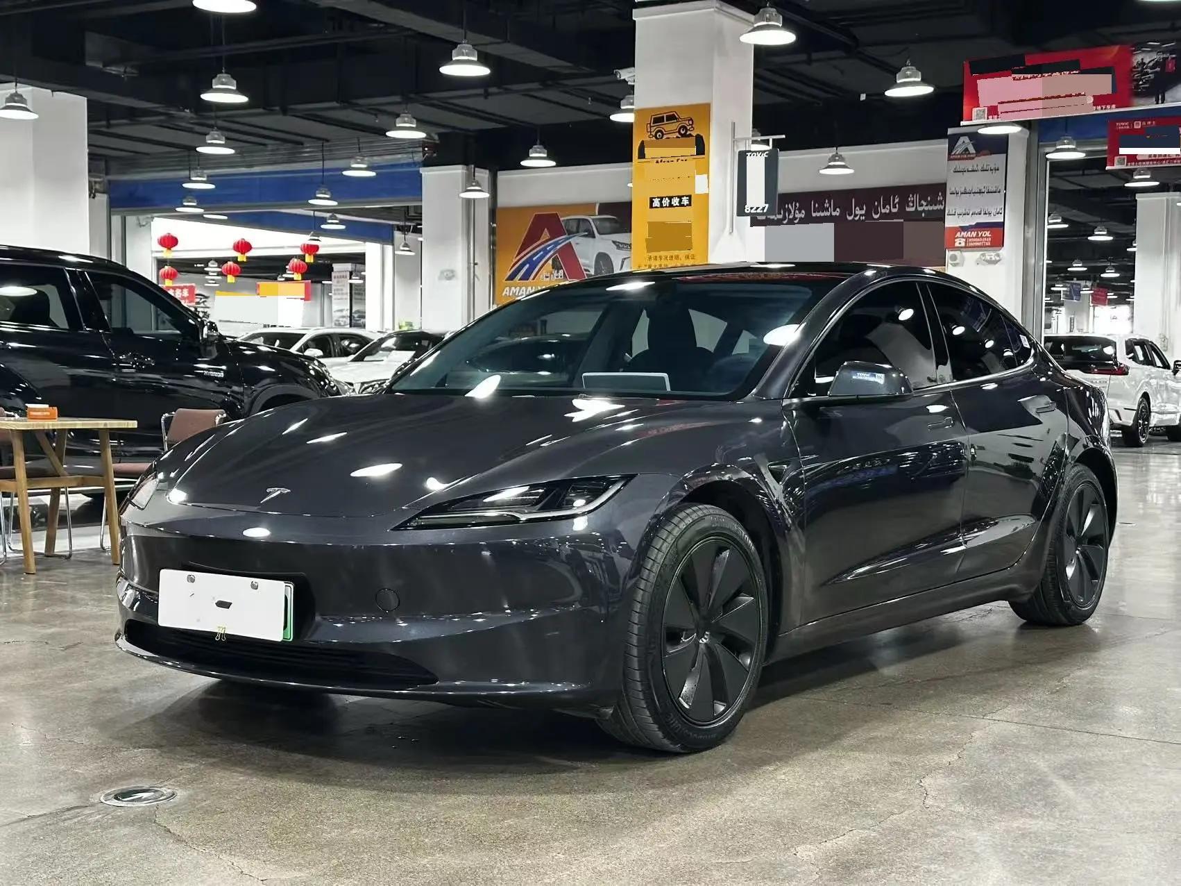 Tesla 2025 Model 3 Rear-Wheel Drive (Refreshed) Automatic