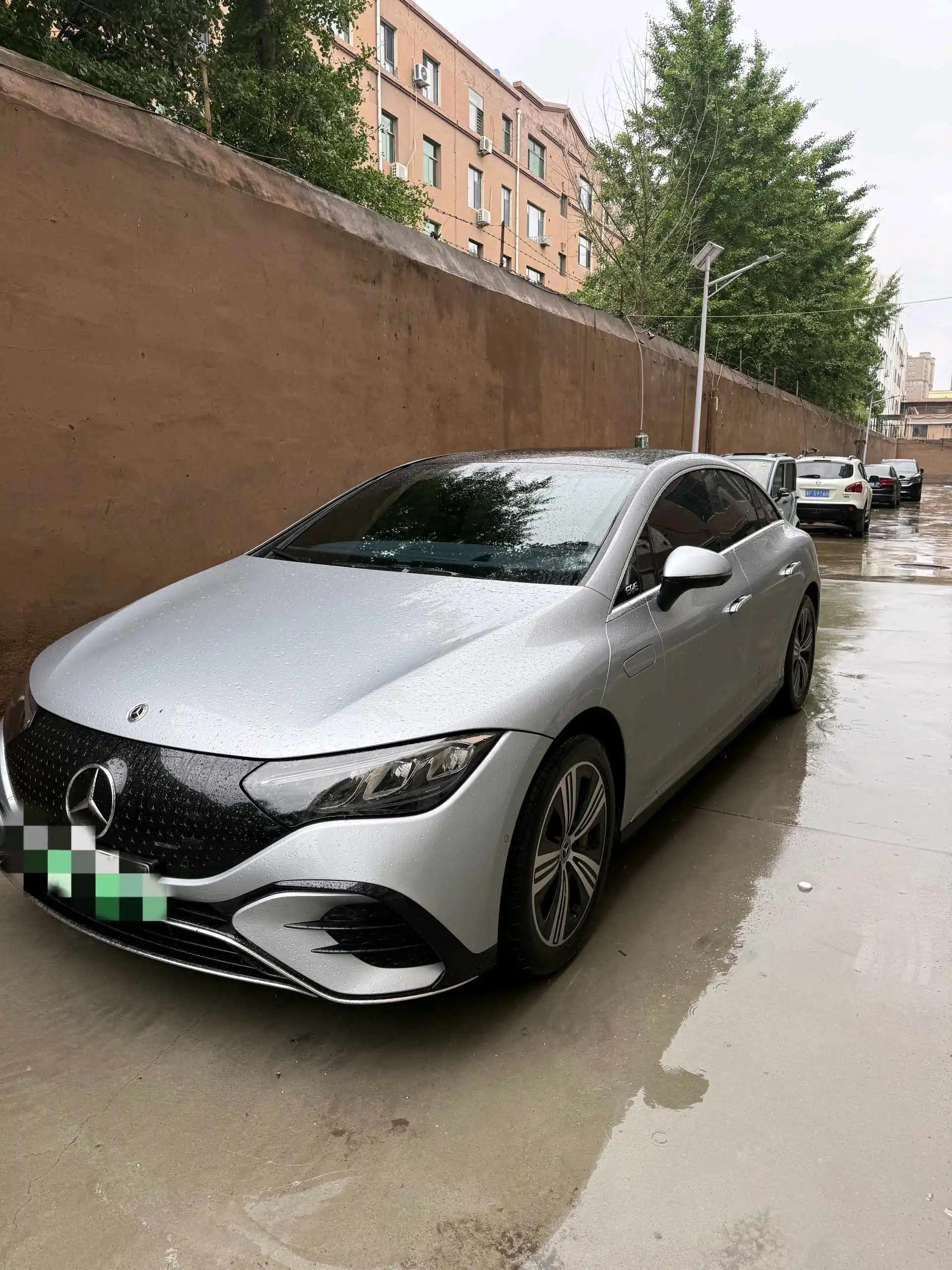 Mercedes Benz EQE 2022 350 Deluxe Edition