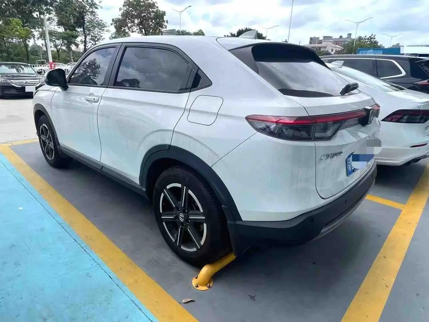 Binzhi 2023 1.5L CVT Low Edition 3