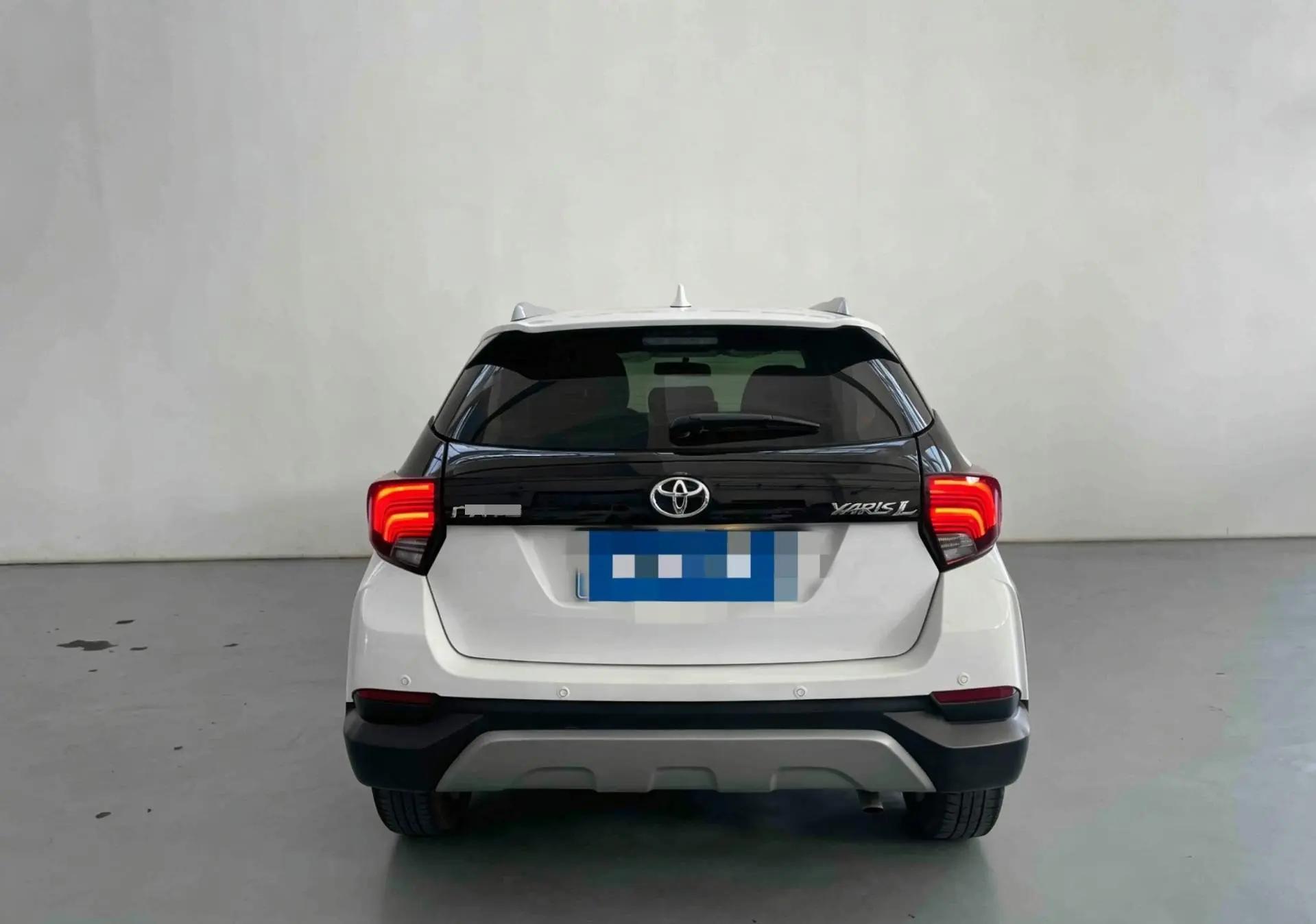 YARiS L Zhixuan 2022 1.5L CVT Leading PLUS Edition 4