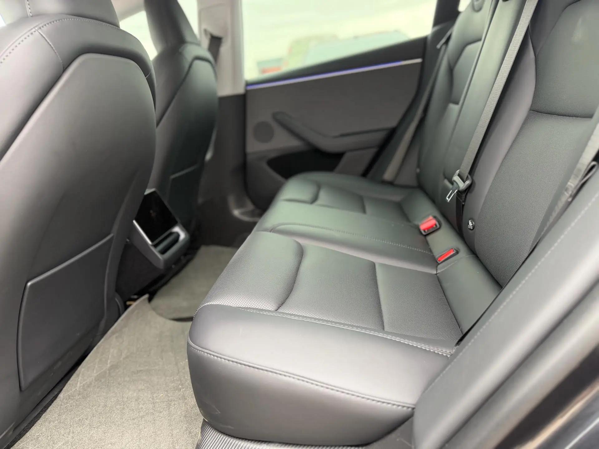 Model 3 2023 rear-wheel drive version 8