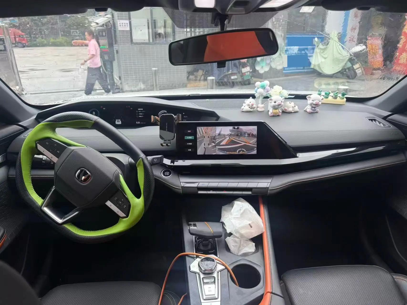 ChangAn UNI-V 2022 1.5T Excellence 5