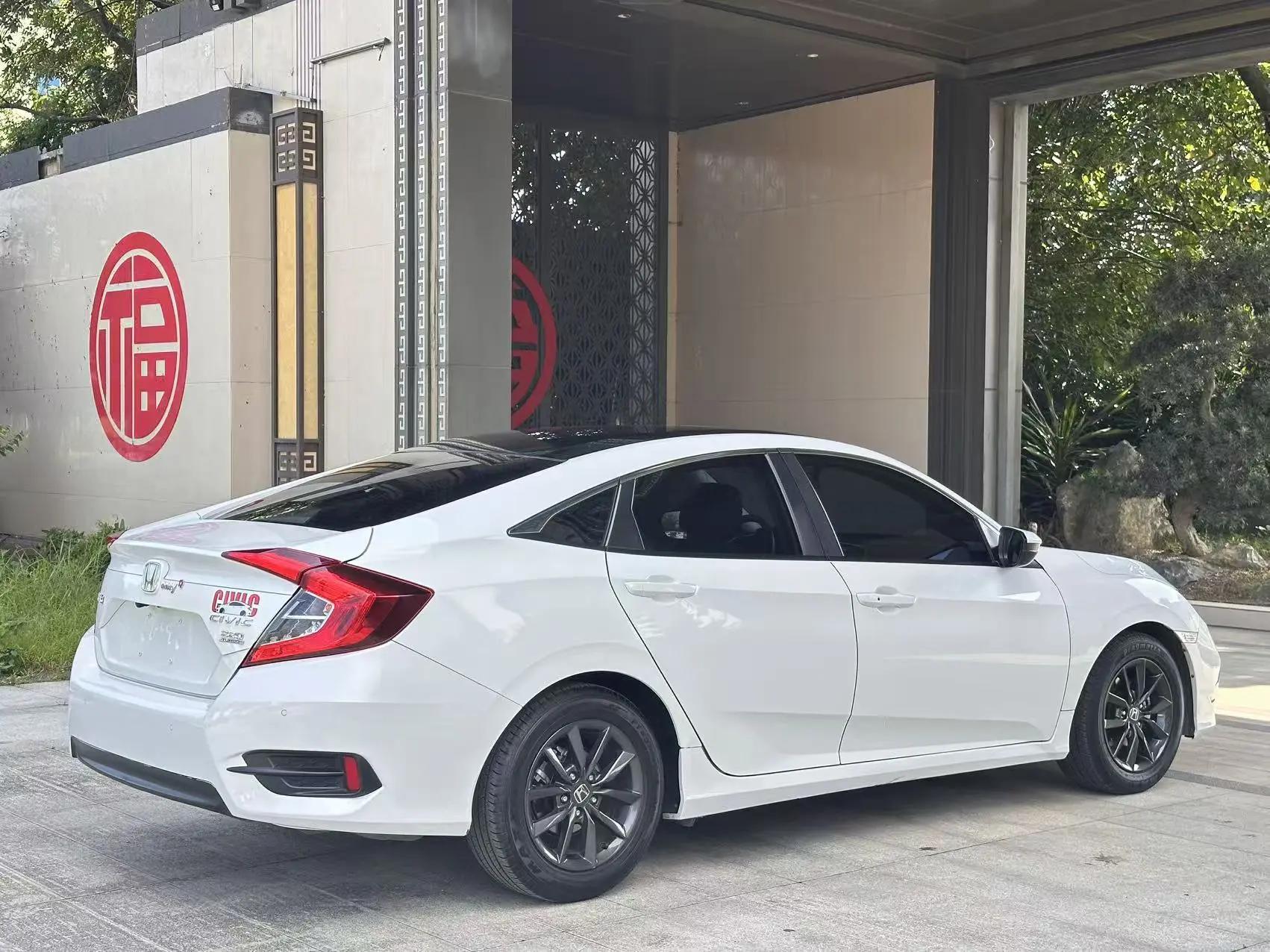Civic 2019 220TURBO CVT Dynamic Edition National V 9