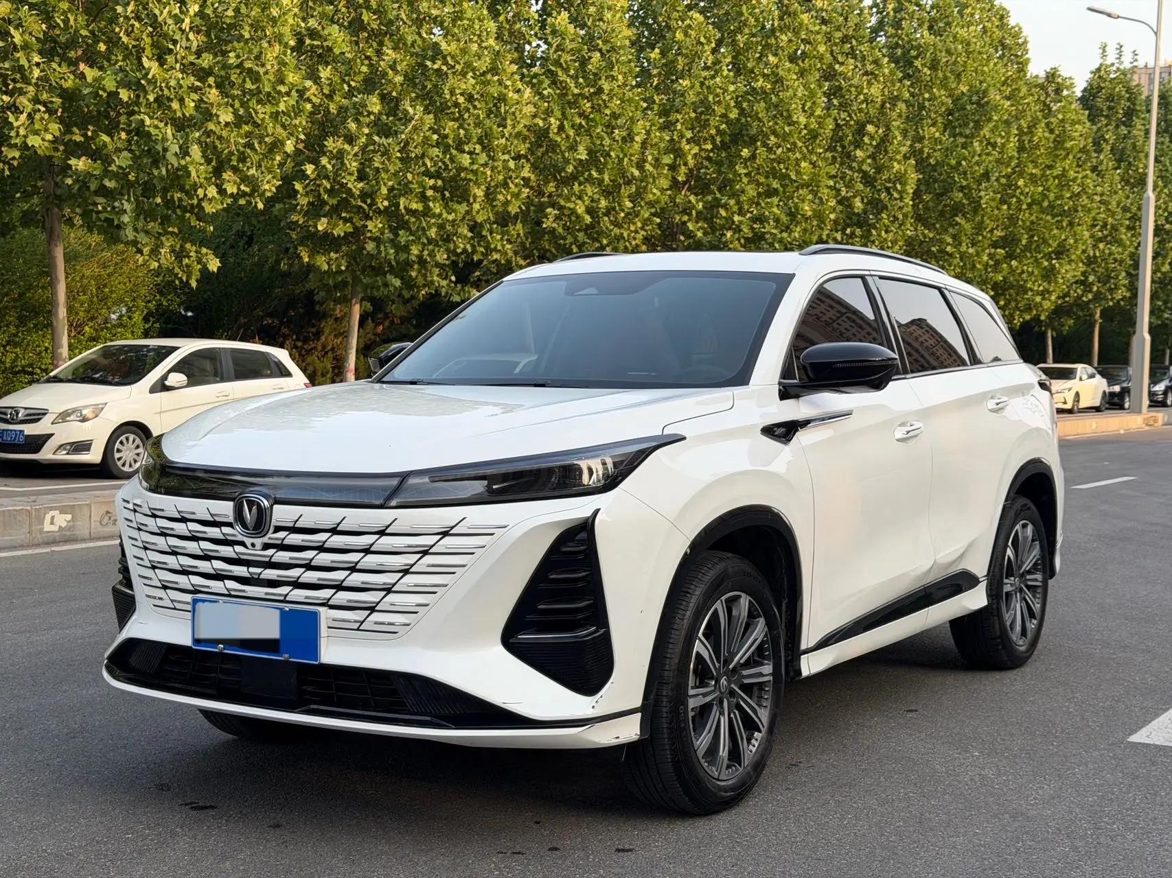 ChangAn 2024 CS75 PLUS 1.5T Championship Edition Intelligent Driving Jinhang Model Automatic