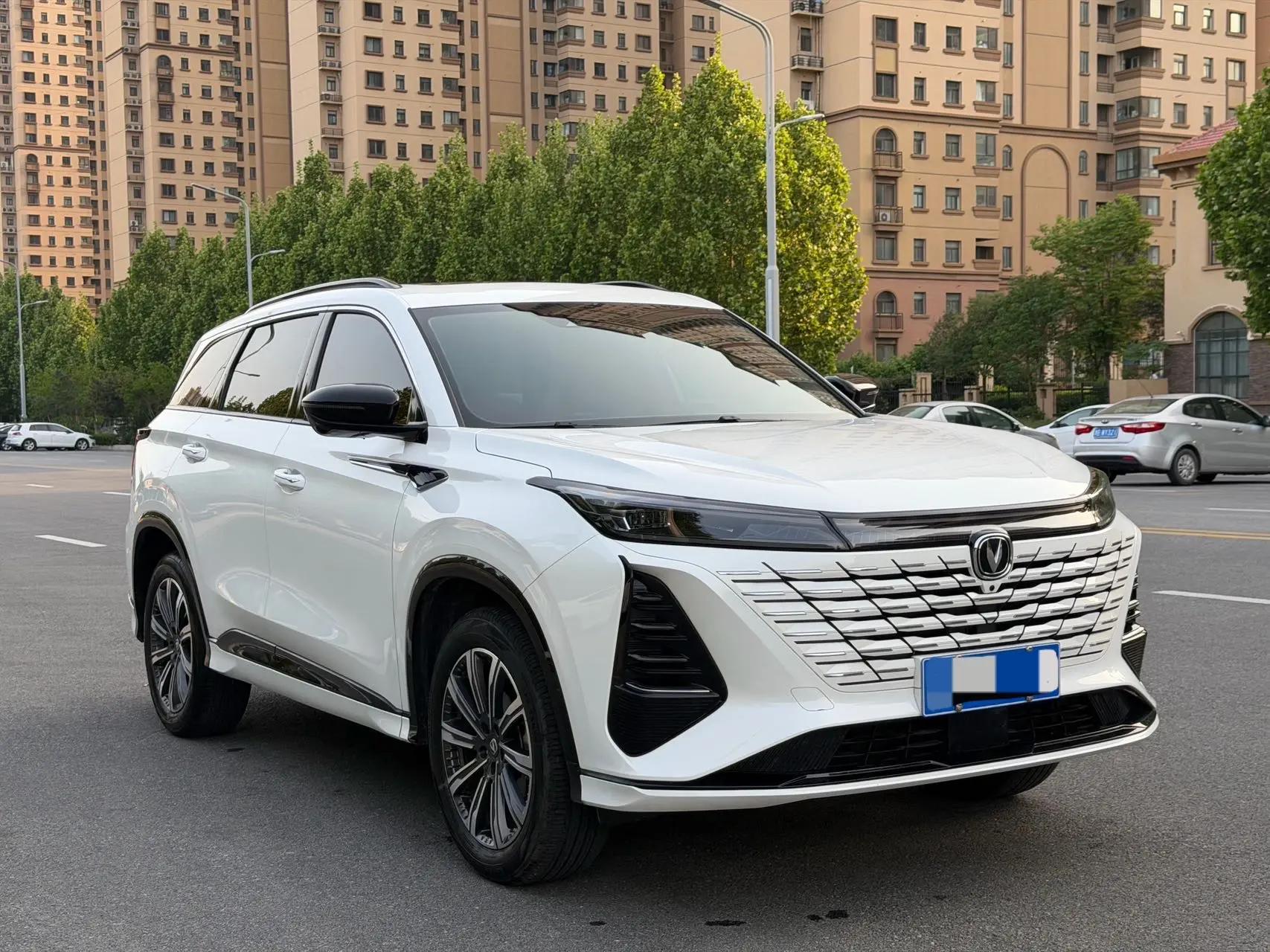 ChangAn 2024 CS75 PLUS 1.5T Championship Edition Intelligent Driving Jinhang Model Automatic 3
