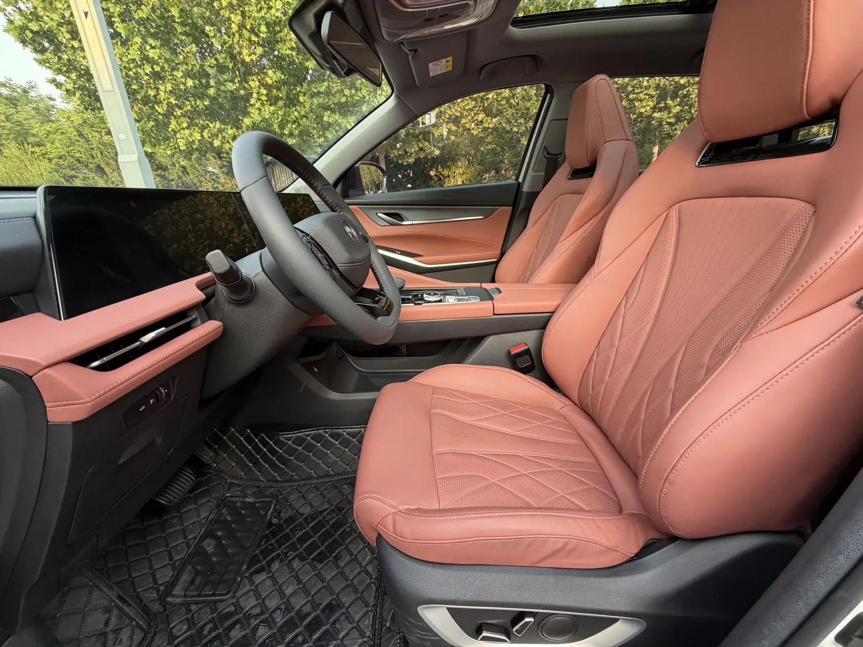 ChangAn 2024 CS75 PLUS 1.5T Championship Edition Intelligent Driving Jinhang Model Automatic 4