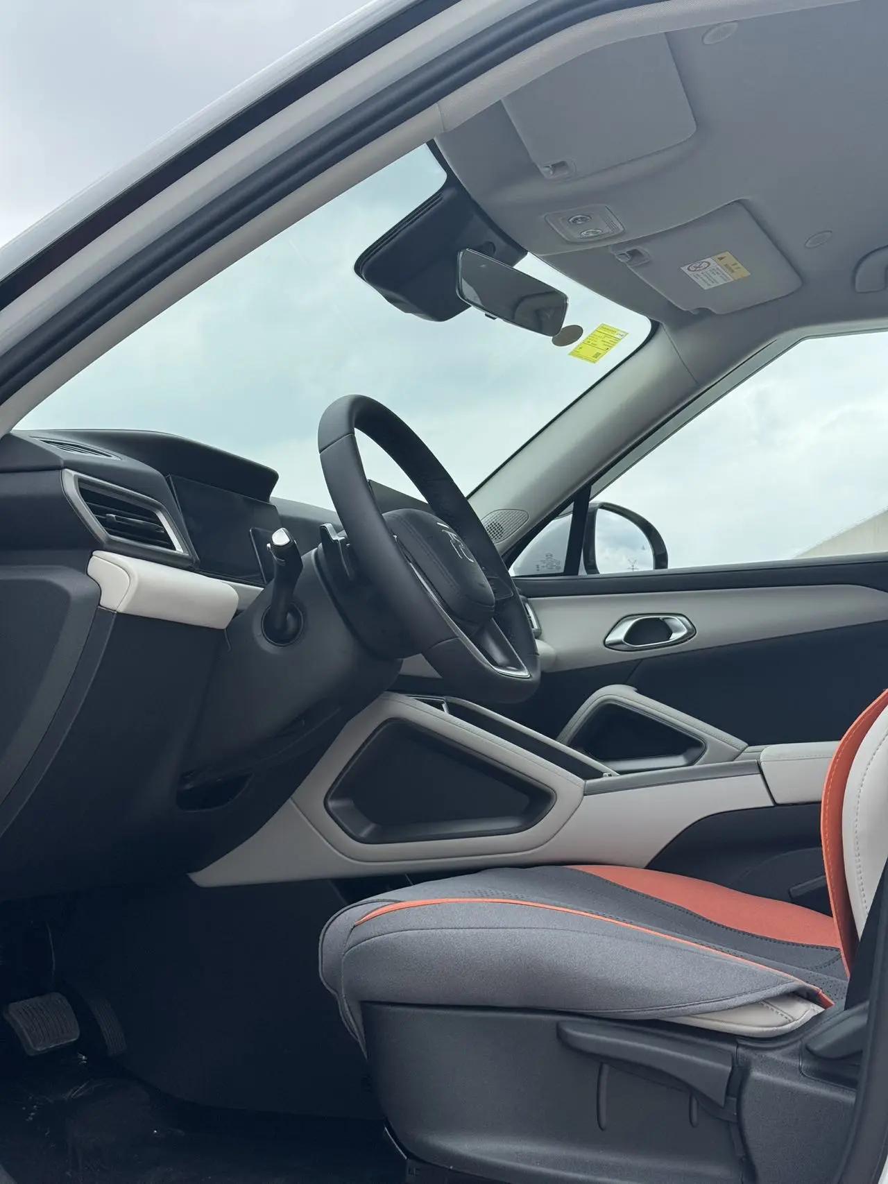 BYD 2025 Yuan UP Smart Driving 401KM Vital Automatic Gear 4