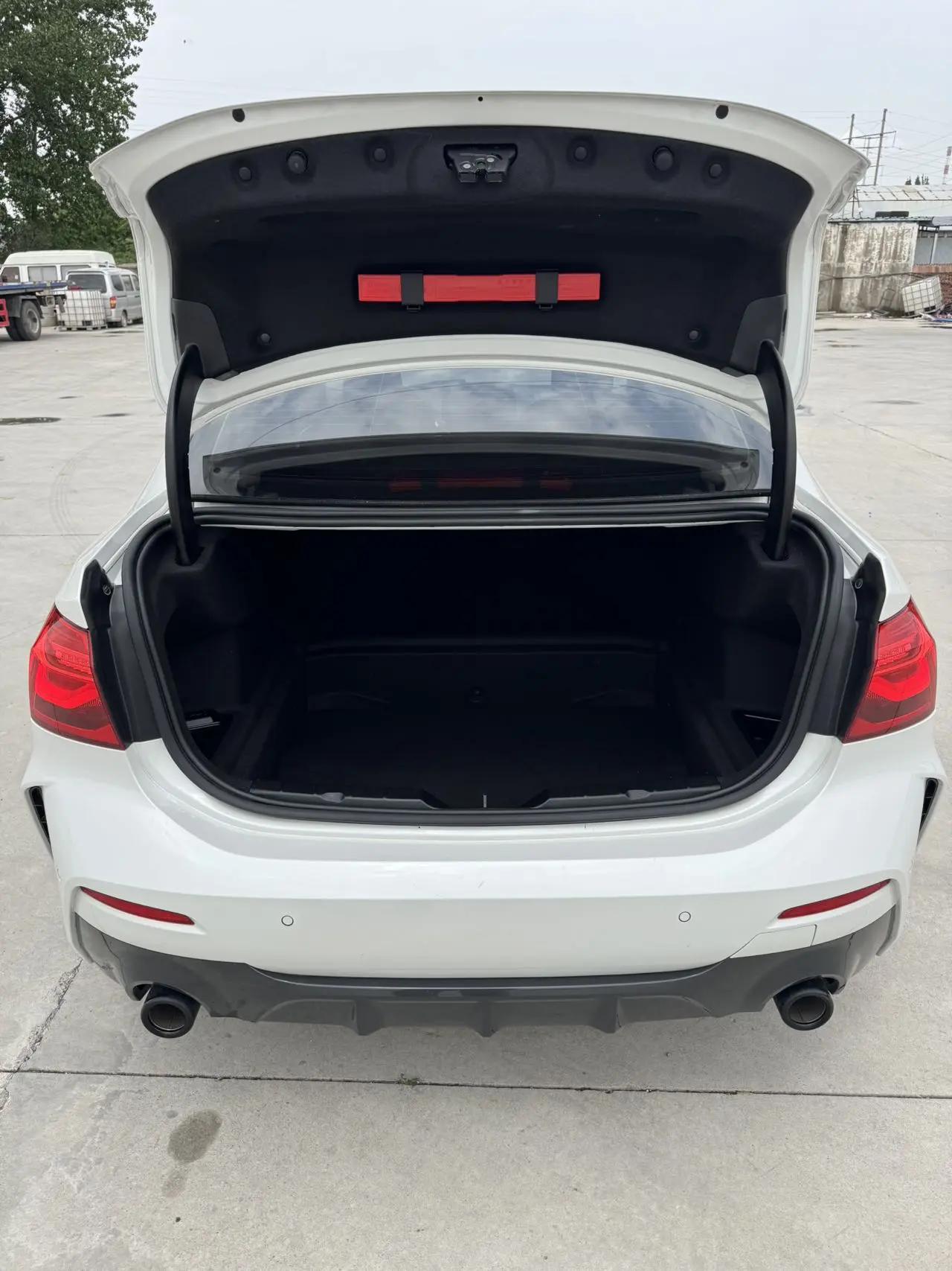 BMW 1 Series 2022 120i M Sports Obsidian Night Edition 16