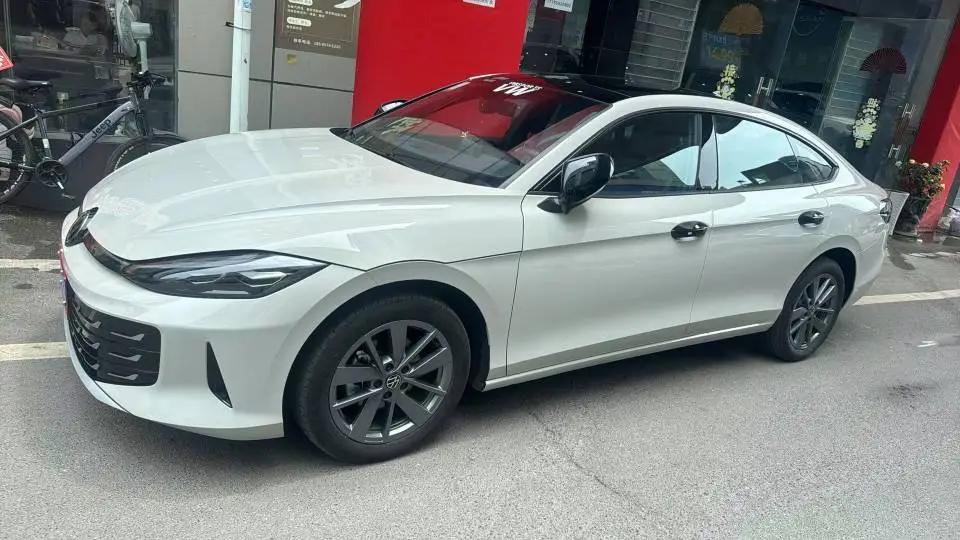大众 2026款 凌渡L 1.5TSI 300TSI 凌感版 自动挡