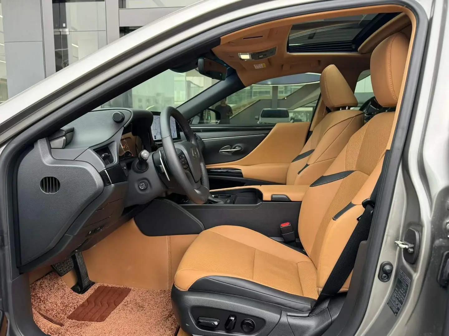 Lexus ES 2023 200 Excellence Edition 4