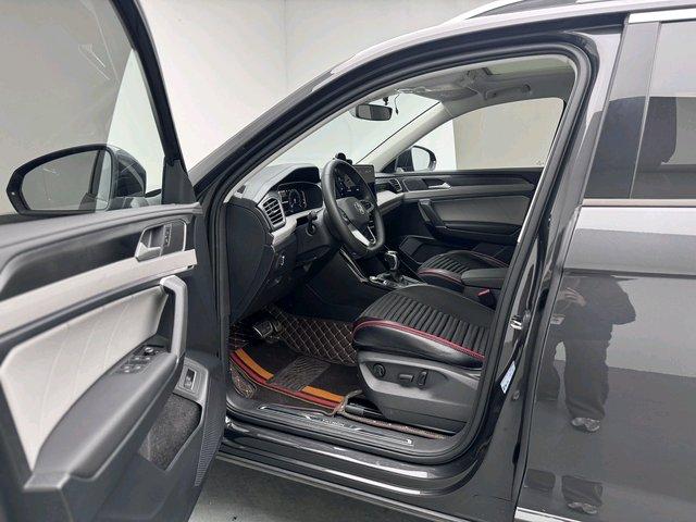 Volkswagen 2024 Tharu 1.5TSI 300TSI Front-Wheel Drive Luxury Plus Advanced Edition Automatic 14