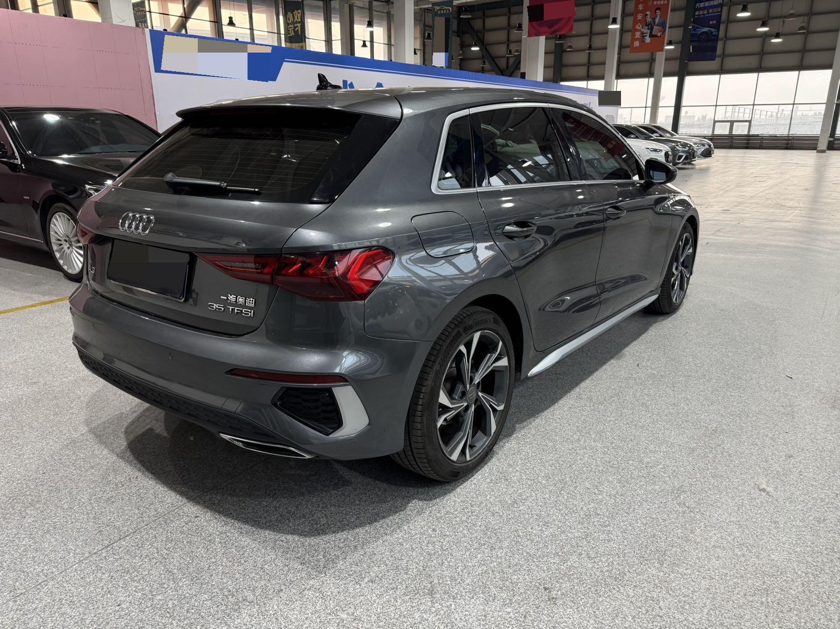 Audi A3 2021 Sportback 35 TFSI Deluxe Elegant 4