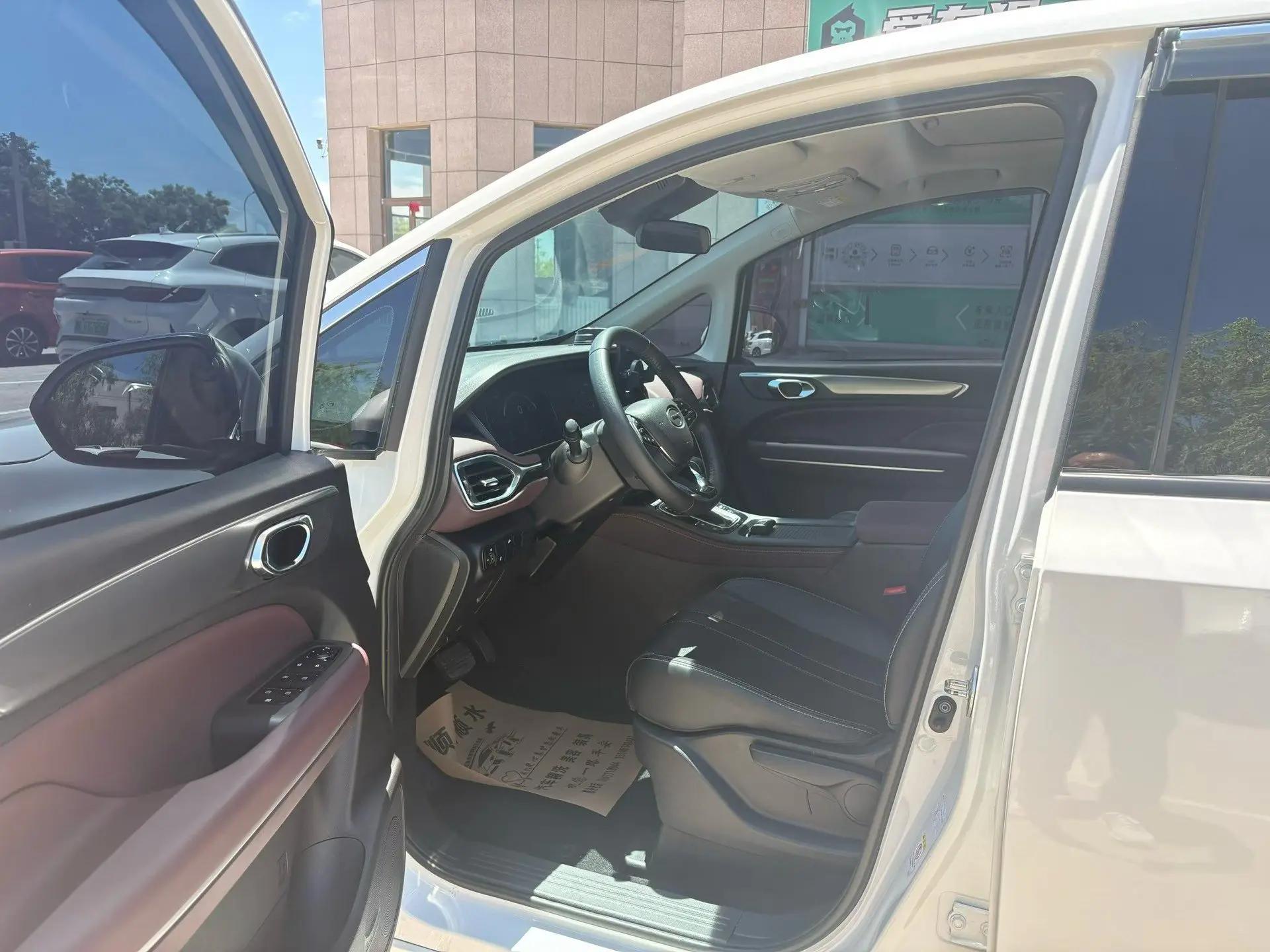 Chuanqi M6 2021 270T DCT Deluxe Edition (7 seats) 4