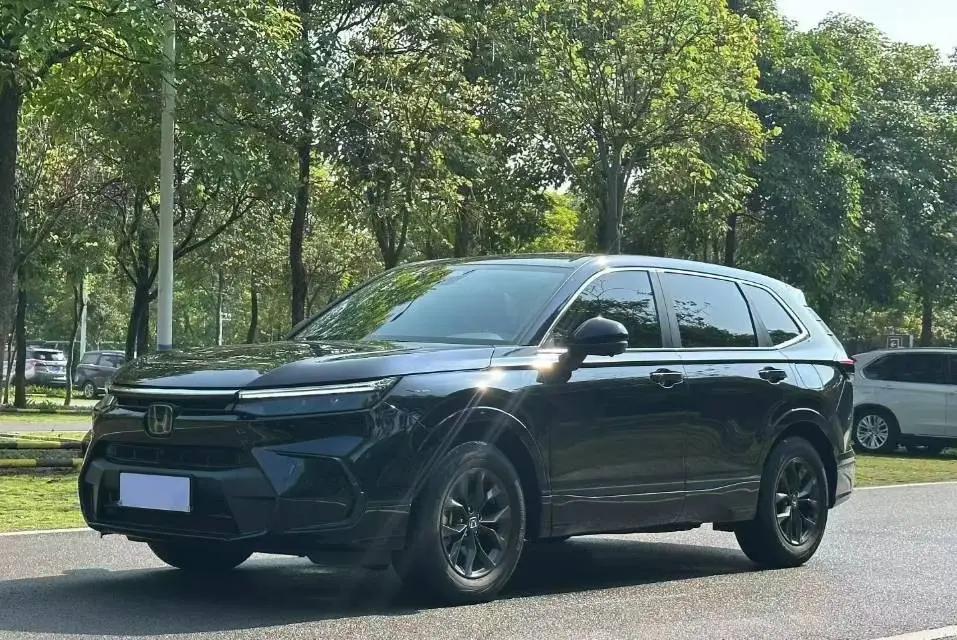 Открыть галерею: Honda 2025 BREEZE 1.5T CVT 240TURBO Two-Wheel Drive Luxury 5-Seater Automatic