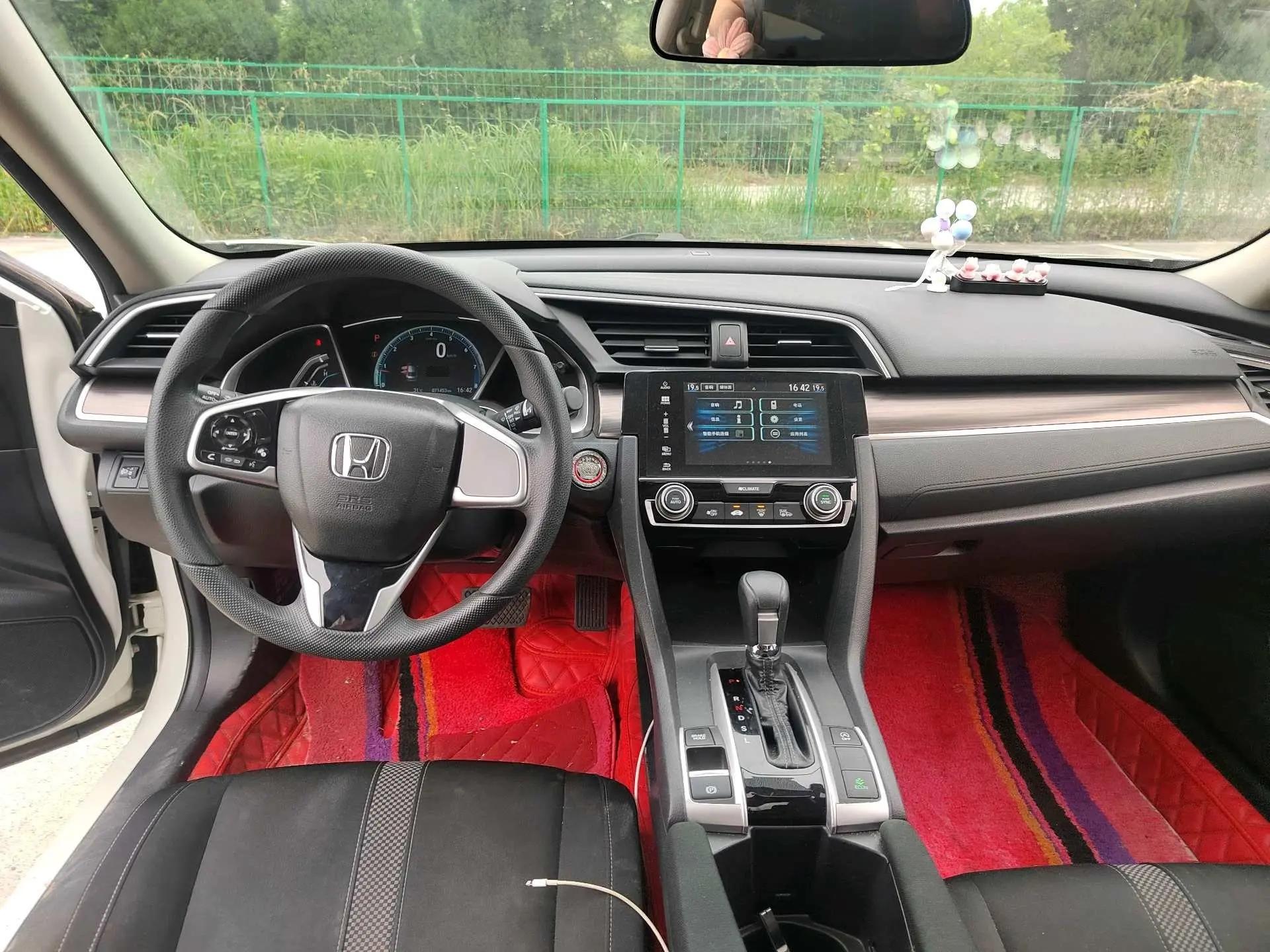 Civic 2019 220TURBO CVT Dynamic Edition National V 9