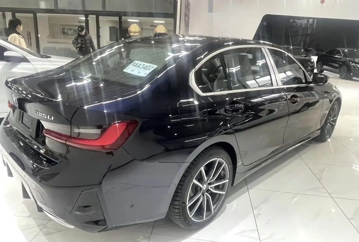 BMW 3 Series 2026 325Li 2.0T M Sports Suit Automatic Gear 3