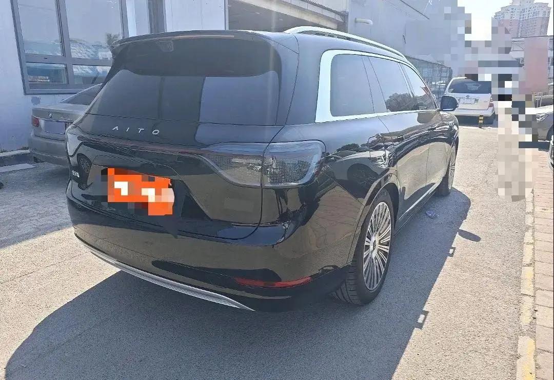 AITO 2025 Model AITO M9 Range-Extended Ultra Version 52kWh 6-Seater Automatic 5
