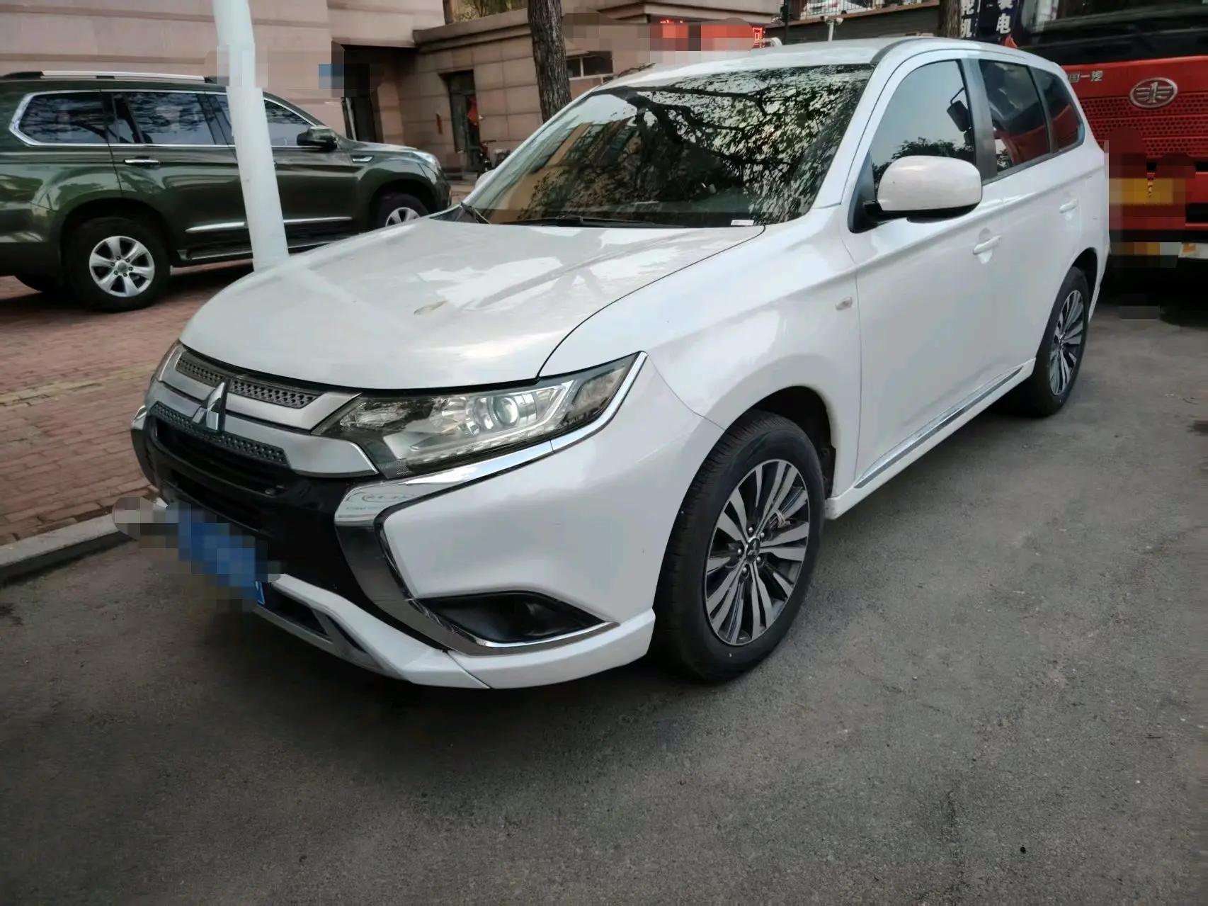 Outlander 2021 2.0L Two-Drive Smooth Edition 5
