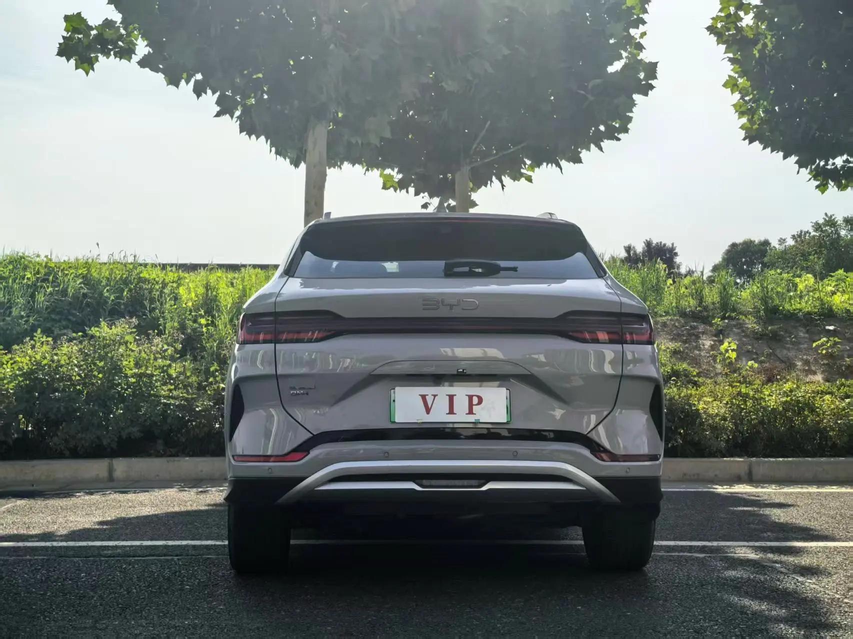 BYD Song PLUS New Energy 2025 Song PLUS DM-i 1.5 Stepless Smart Driving Edition 112KM Honorable Automatic Gear 5