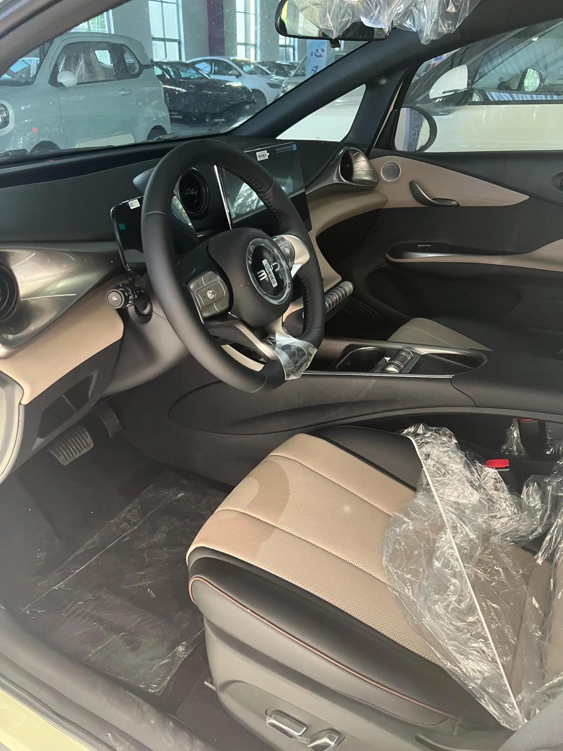 BYD 2025 Dolphin 420km Freedom Edition Automatic 2