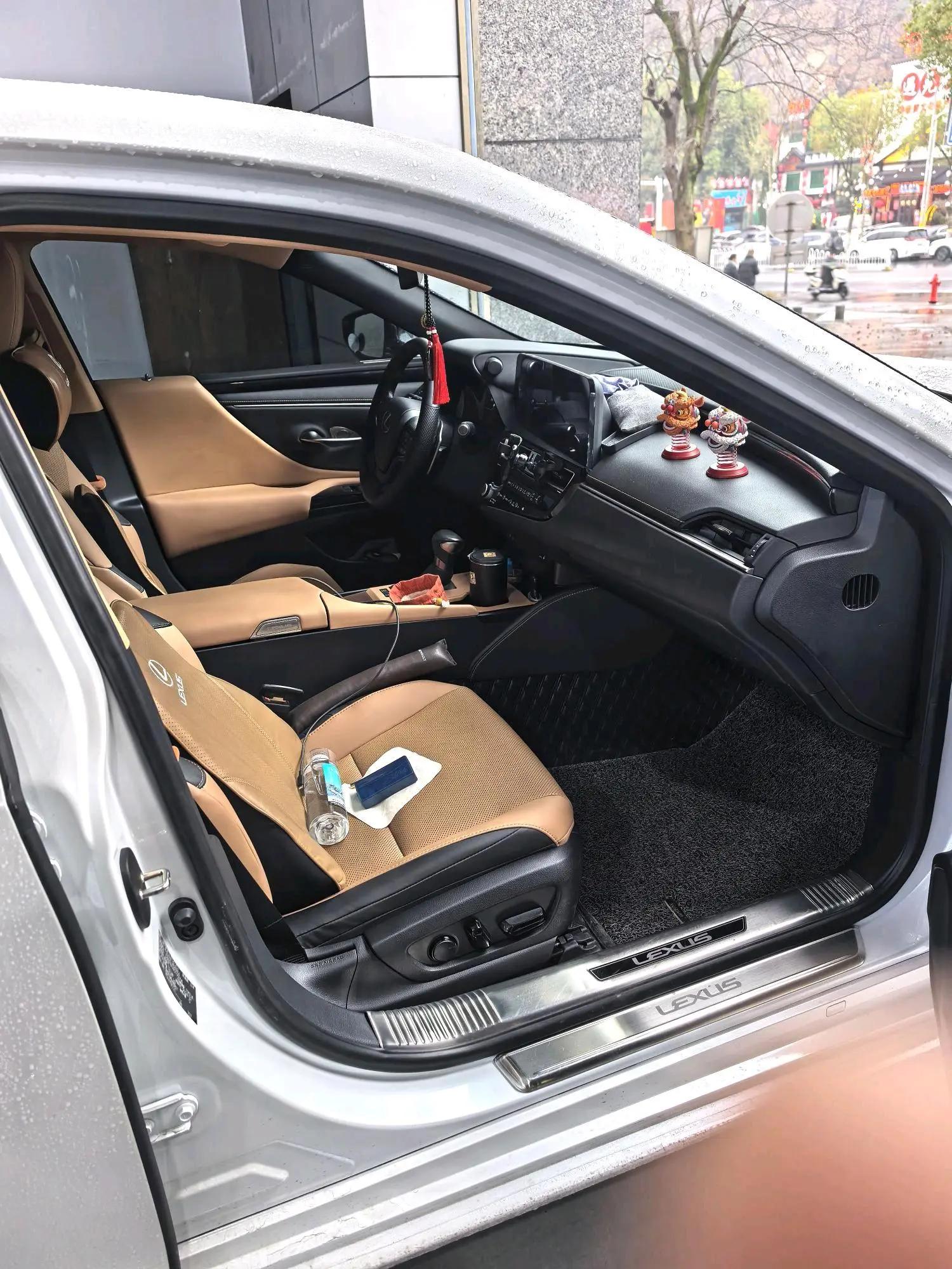 Lexus ES (Imported) 2024 ES200 2.0 Stepless Edition Automatic Gear 4