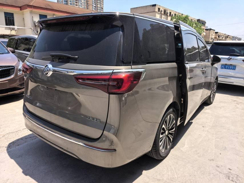 Buick GL8 2020 ES Lu Zun 653T Luxury Model 6