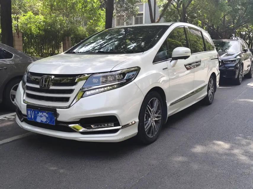 Elyson 2019 2.0L Hybrid Deluxe Edition