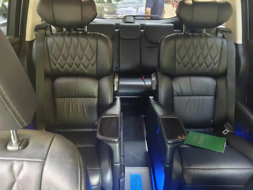 Elyson 2019 2.0L Hybrid Deluxe Edition 5