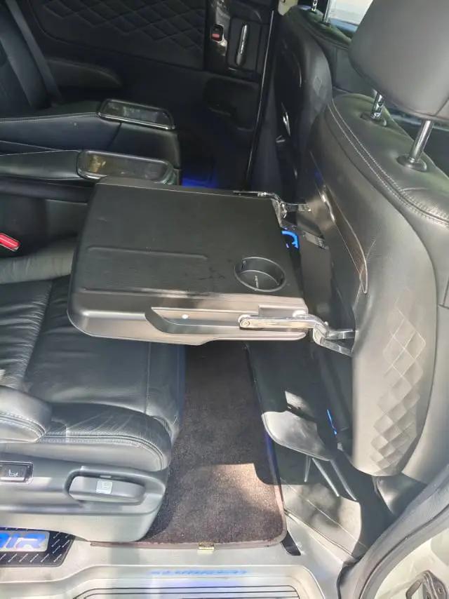 Elyson 2019 2.0L Hybrid Deluxe Edition 8