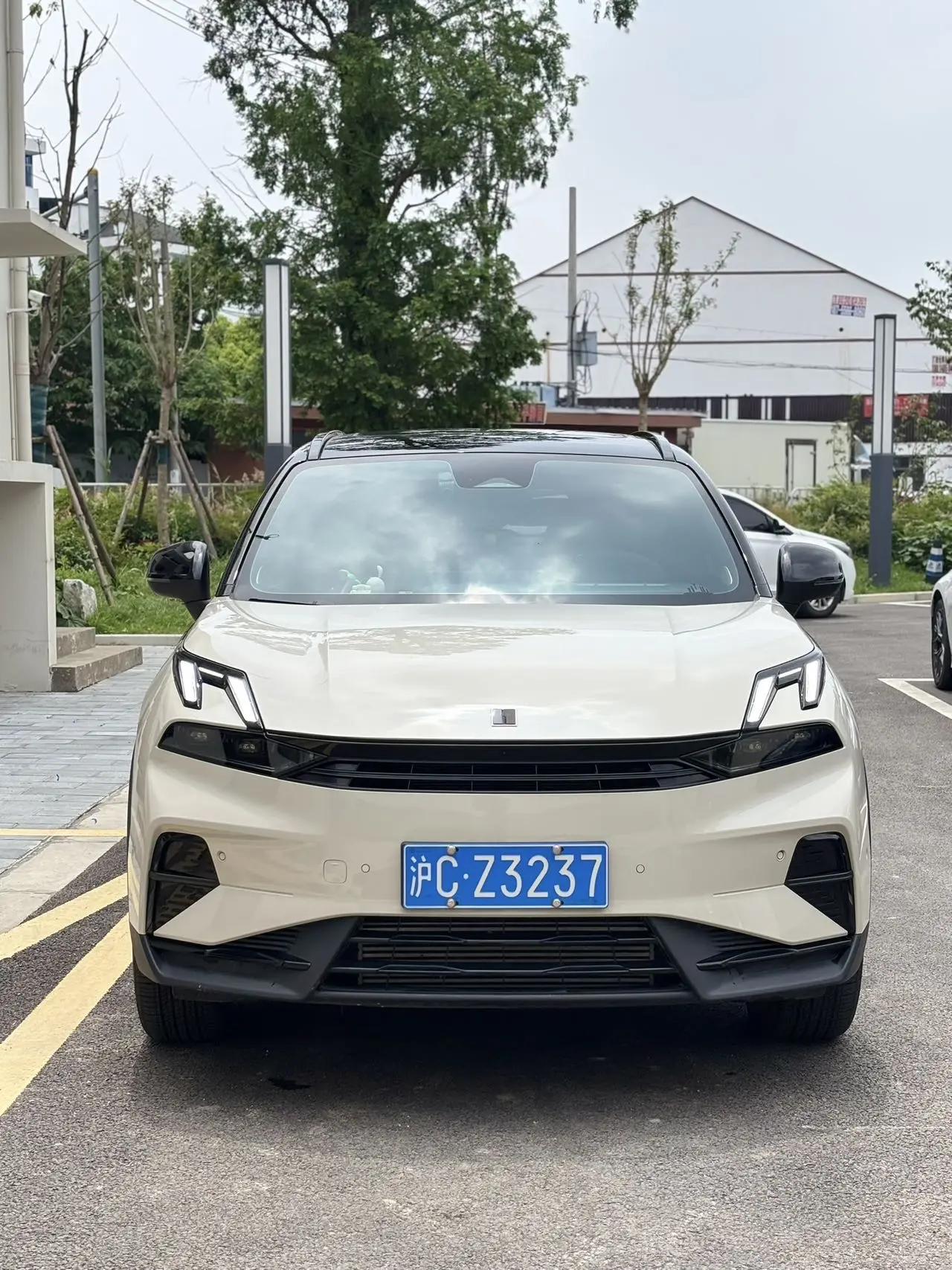 LYNK&amp;CO 2026 LYNK&amp;CO 06 1.5T Relive Ultra Auto 2