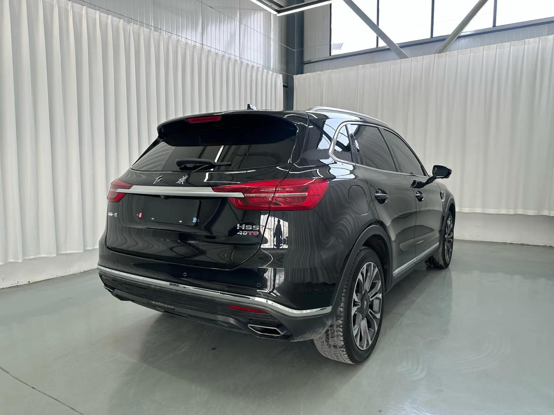 HongQi HS5 2019 2.0T Zhilian Flag Collar Edition 9