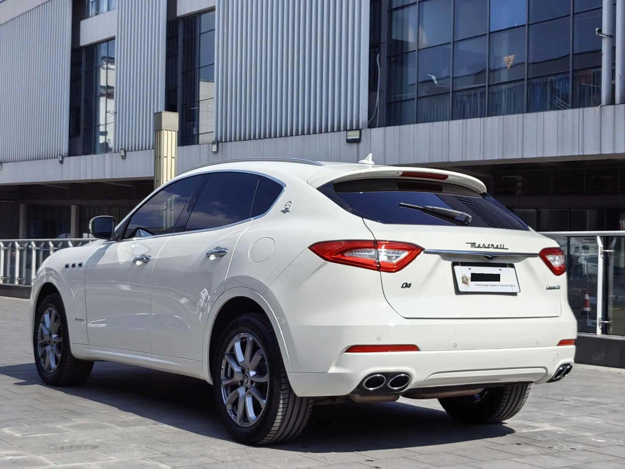 玛莎拉蒂 Levante(进口) 玛莎拉蒂 Levante 2020款 3.0T 豪华 自动挡 3