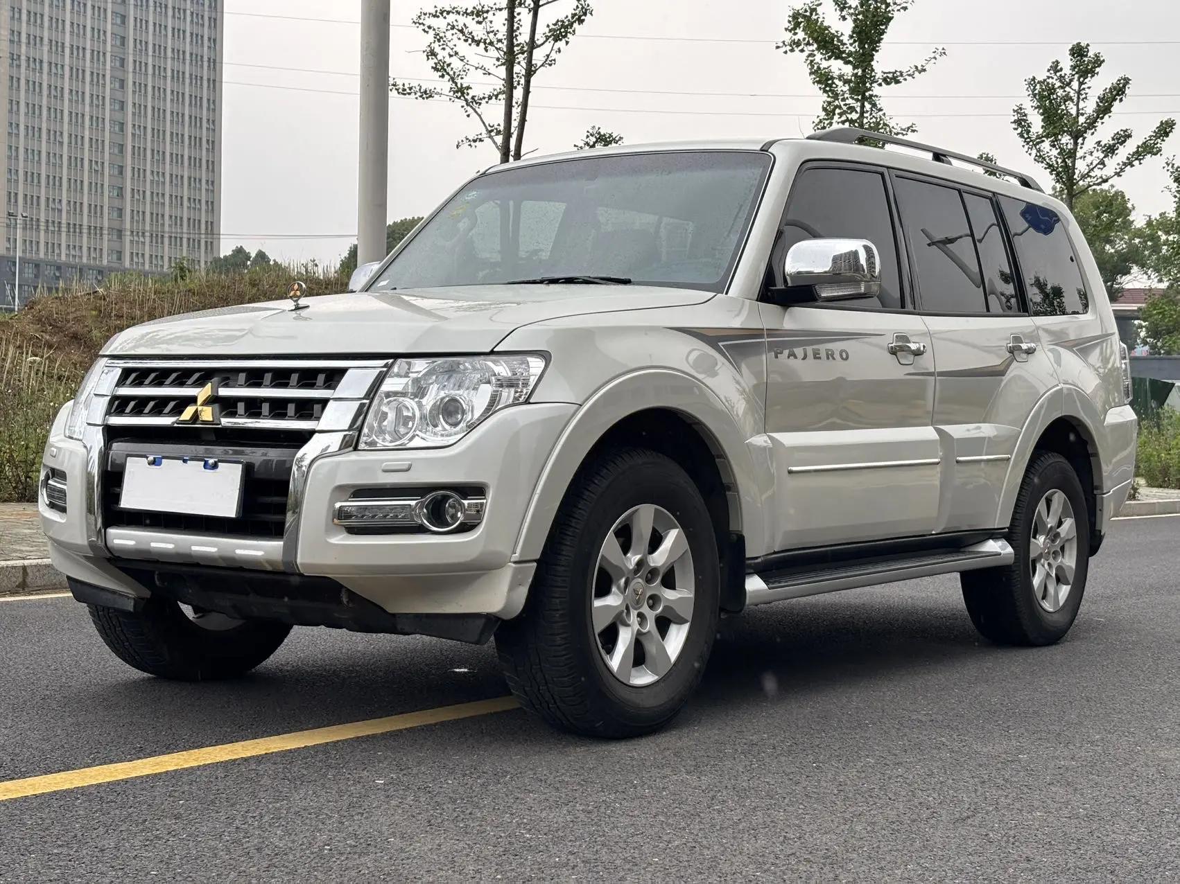 Pajero (Imported) 2020 3.0L Automatic Premium Off-Road Edition