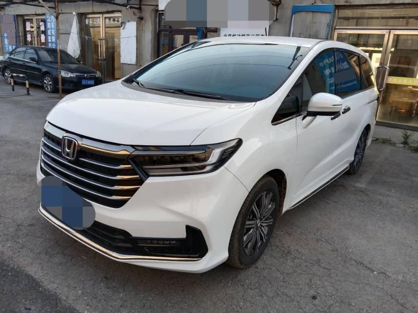 Open image lightbox: Honda 2024 Odyssey Hybrid 2.0 CVT Elite Enjoyment Edition Automatic