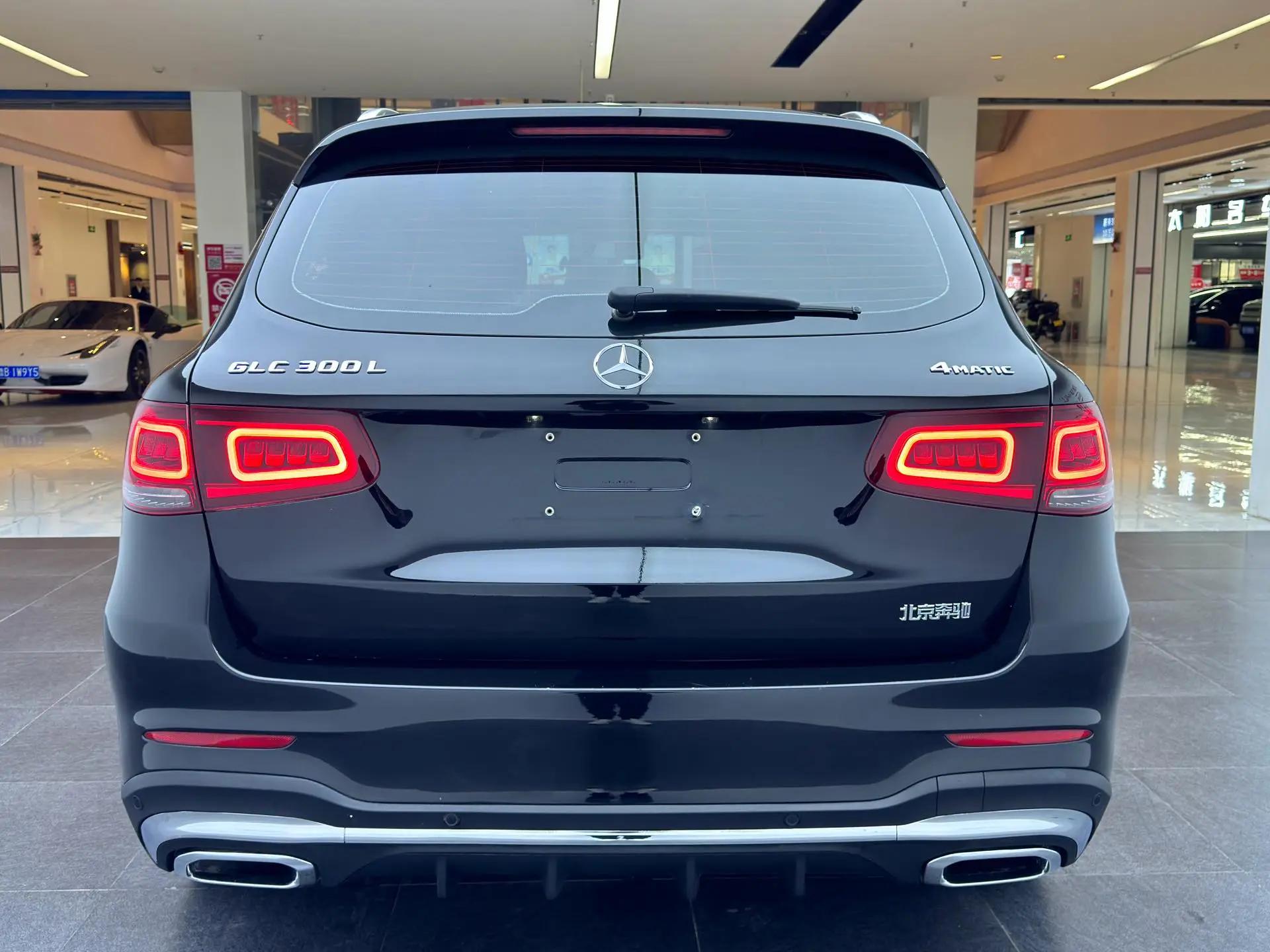 Mercedes Benz GLC 2021 model, GLC 300 L 4MATIC Sport version 7