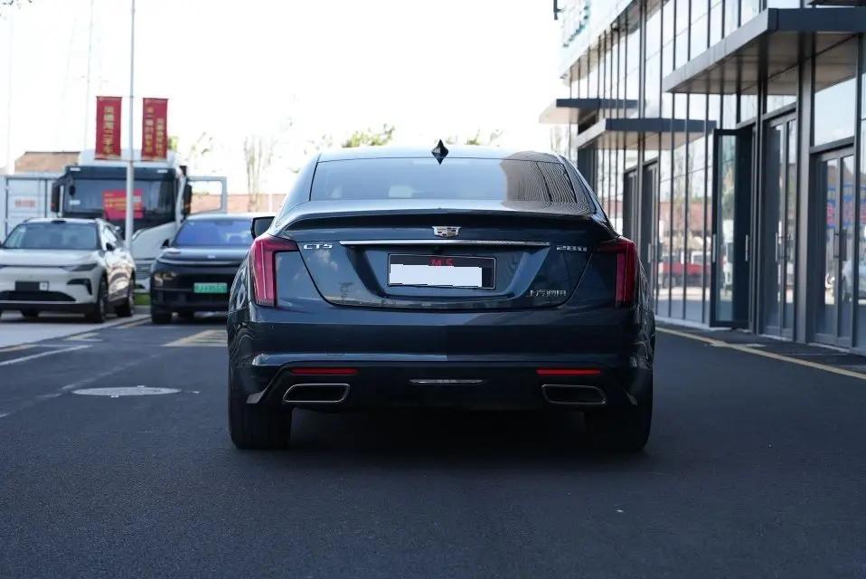 Cadillac CT5 2021 28T Luxury Model 5